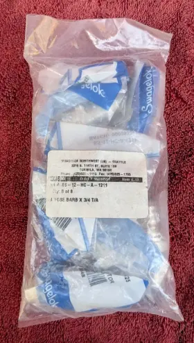 SS-12-HC-A-1211 SWAGELOK Steel Hose Connector Tube