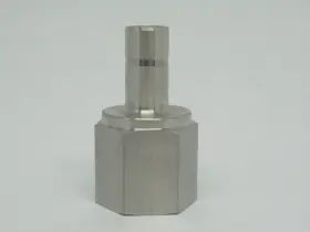 SS-12-TA-7-8 SWAGELOK Tube Fitting Adapter Female Npt