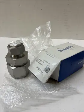 SS-2400-6-16 SWAGELOK Reducing Union Tube