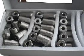 SS-400-9-4W SWAGELOK Box Steel Tube Fitting