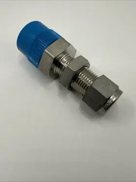 SS-600-11-8 SWAGELOK Head Male Connector Fitting Tube Mnpt