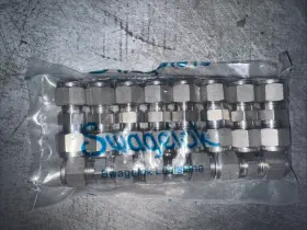 SS-600-6 SWAGELOK Tube Steel Union