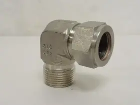 SS-810-2-8RT SWAGELOK Air Box Elbow Tube