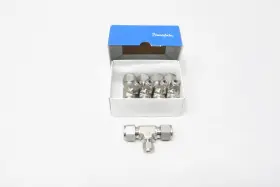 SS810384 SWAGELOK Box Tee Tube