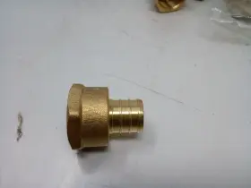 810039641910 VENTRAL Pex Female Npt Thread Adapter Crimp #2