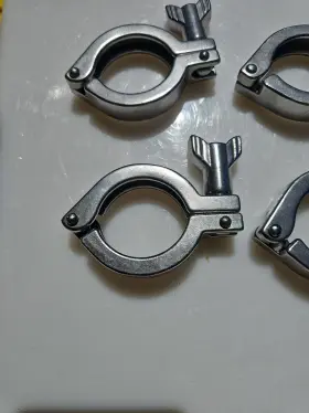 13MHHM1.5 VNE Sanitary Steel Clamp
