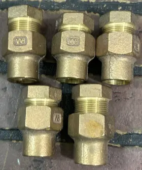 1577E WOLVERINE BRASS Pack Flared Union Coupling
