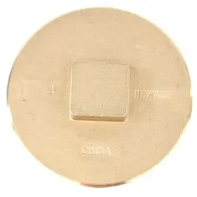BPR300 ZORO SELECT Raised Square Plug Socket