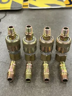 TF4004 ZSI-FOSTER Body Flate Coupler Npt Male Auto Pneumatic