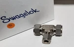 New Swagelok Ss-1210-3-12-8 Reducing Union Tee 3/4 In X 1/2 Tube Od. Fixed Price $124.95.