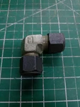 Parker 8-8 Ebz-ss Stainless Hydraulic Compression Elbow 1/2" X 10000psi. Fixed Price $15.00.