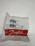 Danfoss 16z-676-bg Hydraulic Hose Elbow. Fixed Price $24.99.