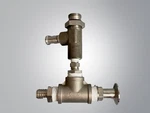Sanitary Pipe Fittings Threaded Female Tees With 3/4 In. Tri-clamp. Fixed Price $66.00.