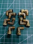 (10) Parker 169p-5-2 Polytube Brass Elbow 5/16" Compression To Male 1/8 Npt. Fixed Price $17.50.