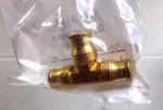 Gates G31450-0606 Hydraulic Coupling / Adapter. Fixed Price $17.99.