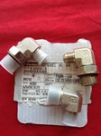 Parker 8cc5ox-s Hydraulic 90 Degree Fittings Lot Of 3 Nsnp. Fixed Price $28.50.