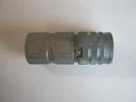 New Parker Fem-371-8fp Female Quick Connect Hydraulic Coupler. Fixed Price $74.95.