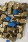 Parker Cpi / A-lok Brass Elbow: 8-4 Cbz. Fixed Price $4.98.