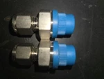 2-swagelok Ss-400-1-4rs Stainless Steel 1/4 Od Tube X 1/4" Male Iso Fitting. Fixed Price $40.00.