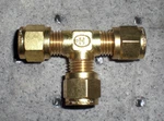 (3) Hoke Gyrolok Flareless Tube Fittings, Union Tee, 1/4" Od, Brass 4tttbr. Fixed Price $20.00.