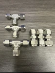 Lot Of 6 Superlok Fittings 1/4 Tees 3/8 Tee & Unions Not Swagelok. Fixed Price $40.00.