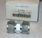 3/4" Tube Union Compression Fitting Steel Swagelok S-1210-6. Fixed Price $11.20.