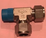 Swagelok Ss-1010-3tmt Stainless Steel 5/8" Tube 1/2" Male Npt Union Tee New. Fixed Price $34.95.