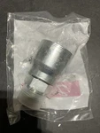 Danfoss Hydraulic Fitting Hose End 16z-516-bg. Fixed Price $45.00.
